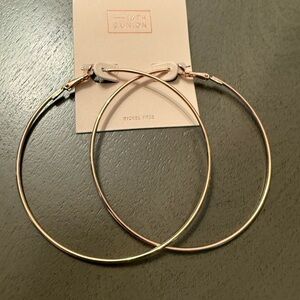 14th & Union Gold Hoop Earrings Elegant Jewelry